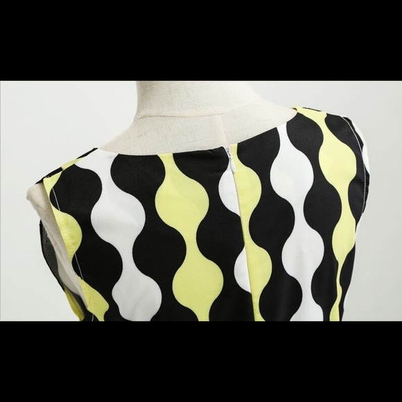 Vintage style dress - Picture 4 of 4